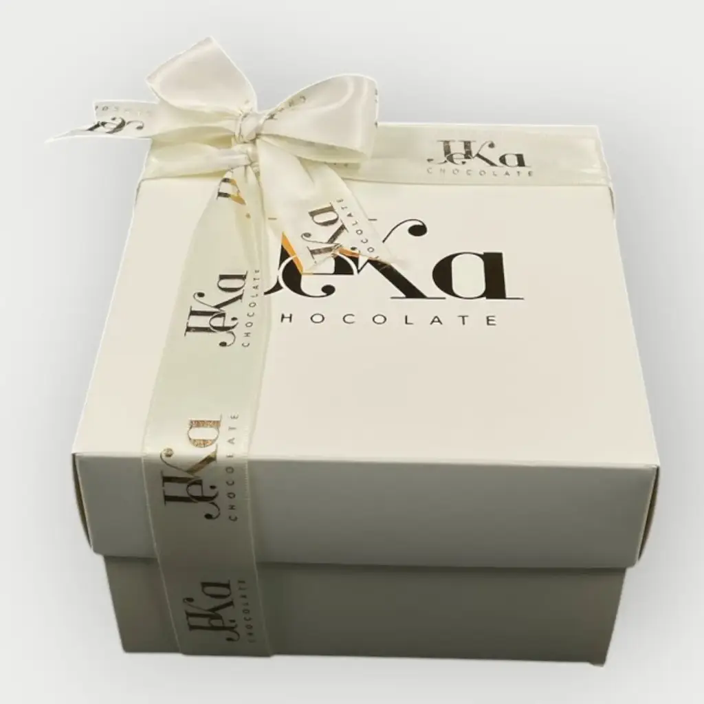 بوكس مربع مغلف 500 جرام جاهز 