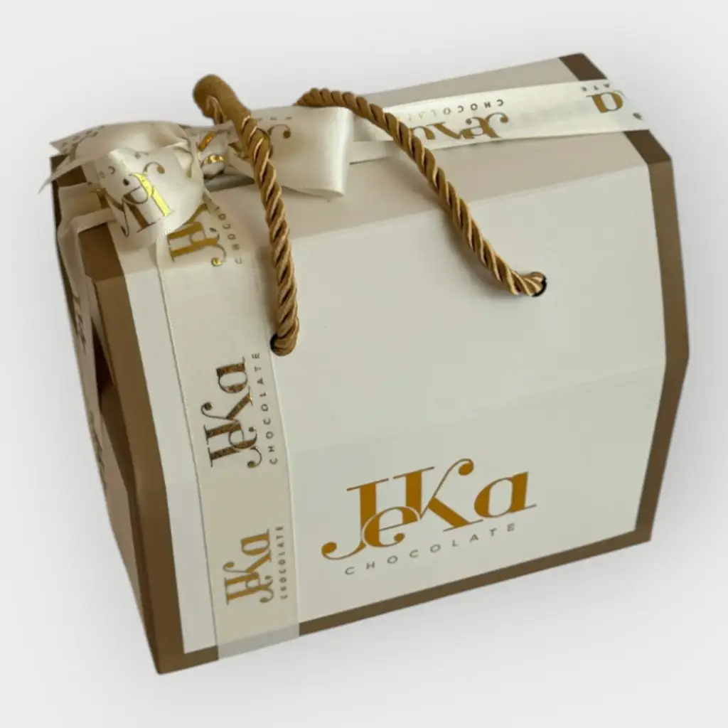 بوكس 500 جرام مغلف بحبل جاهز 