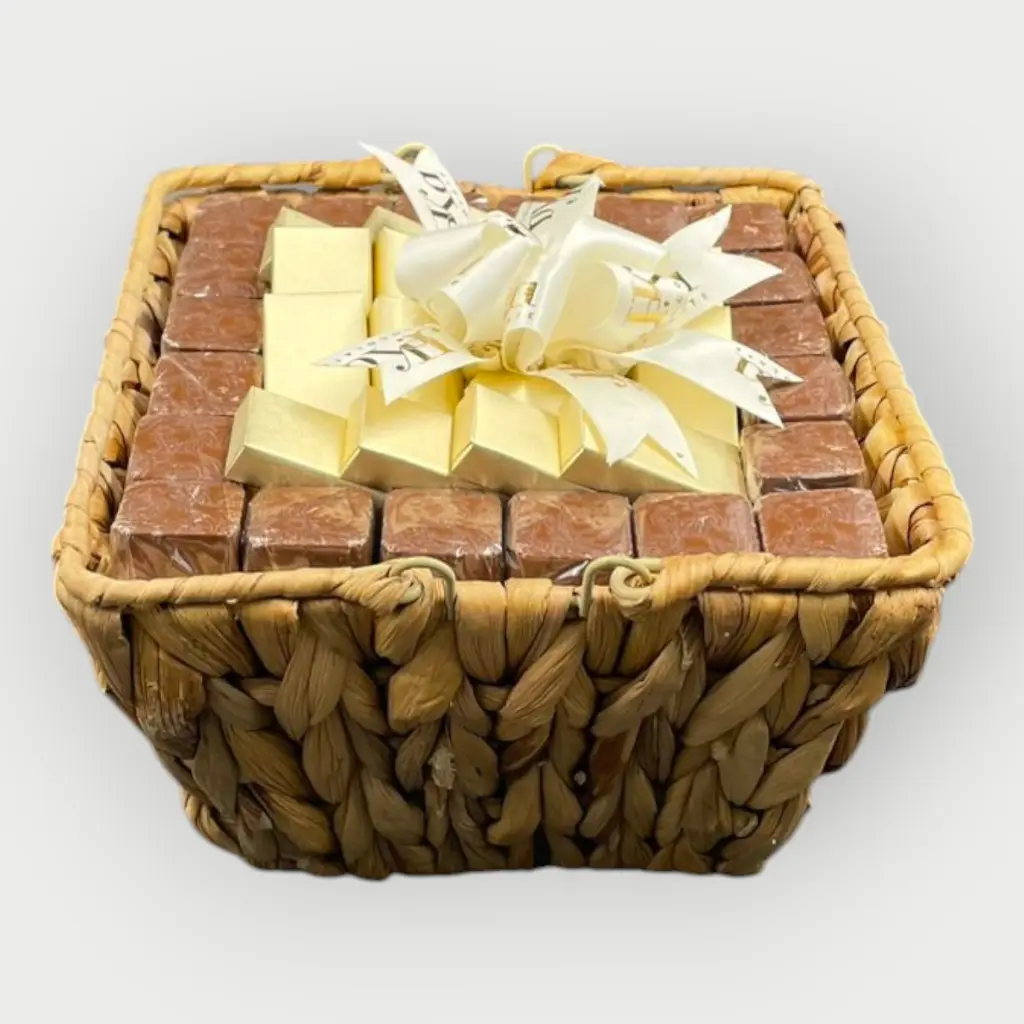 سلة خشب مغلف 496 جرام