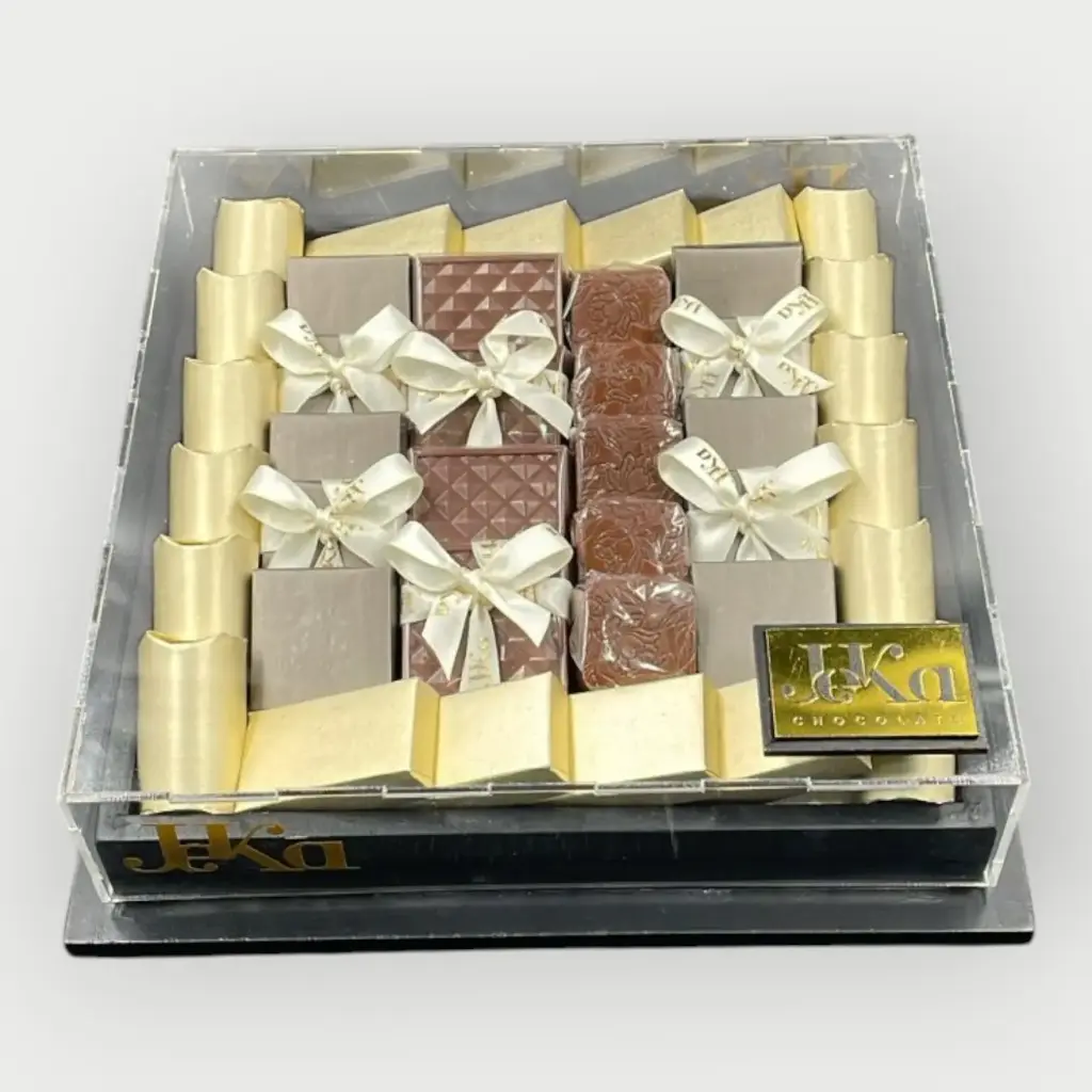 بوكس خشبى مغلف 550 جرام جاهز